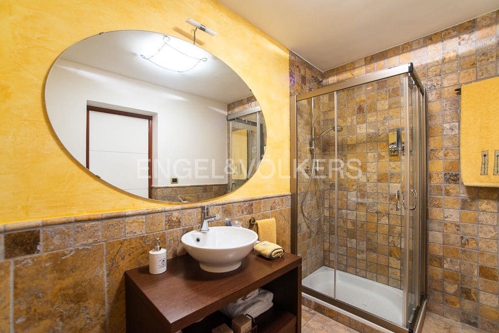 Chalet de 4 habitaciones en Oropesa  en venta con piscina - 850.000 € (Ref: 9080454)