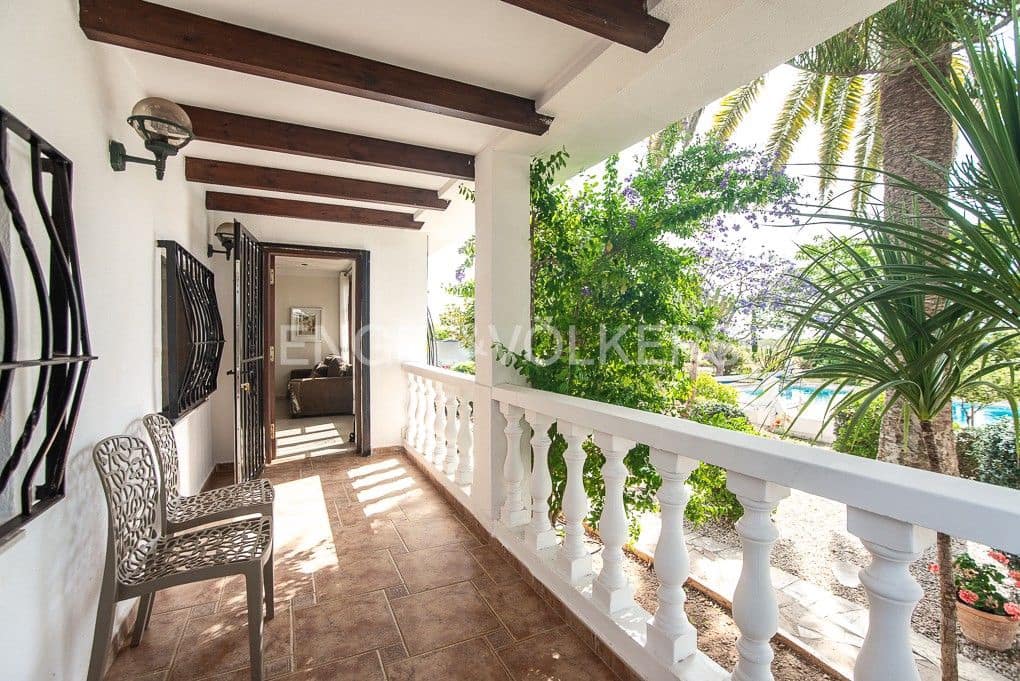 4 bedroom Villa for sale in Vinaros with pool garage - € 498,000 (Ref: 9080455)
