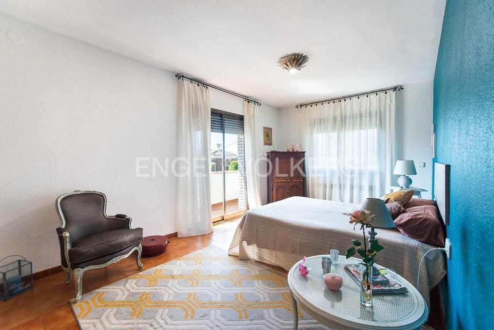 5 bedroom Villa for sale in Alcanar with pool garage - € 475,000 (Ref: 9080456)