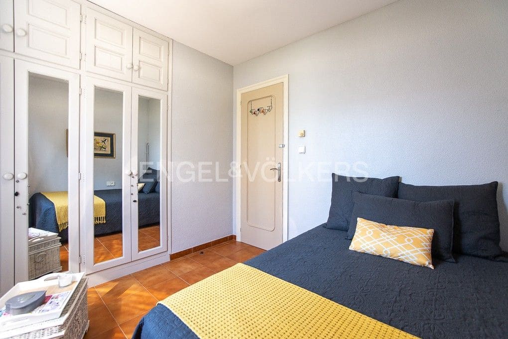 5 bedroom Villa for sale in Alcanar with pool garage - € 475,000 (Ref: 9080456)