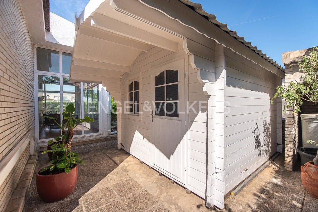 5 bedroom Villa for sale in Alcanar with pool garage - € 475,000 (Ref: 9080456)