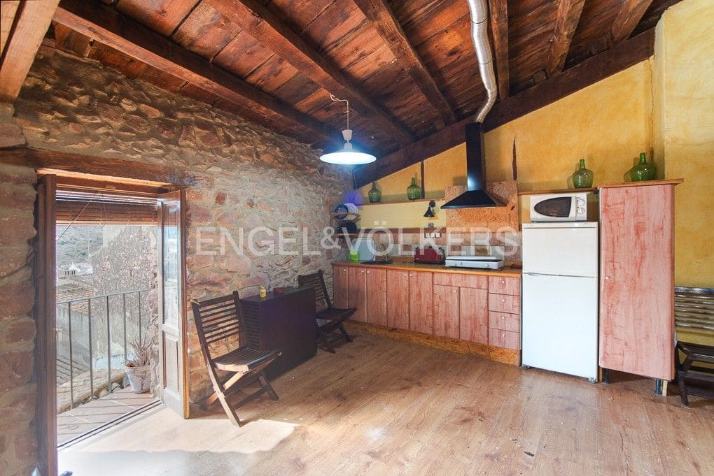 4 bedroom Townhouse for sale in Vilafames with garage - € 318,000 (Ref: 9080457)