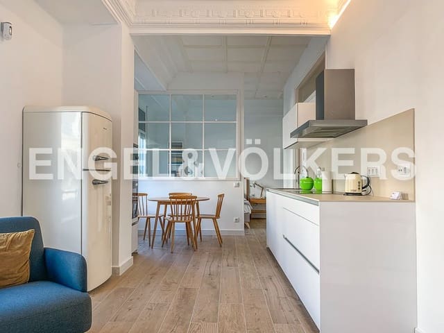 1 soveværelse Lejlighed til leje i Valencia by med garage - € 1.300 (Ref: 9080463)