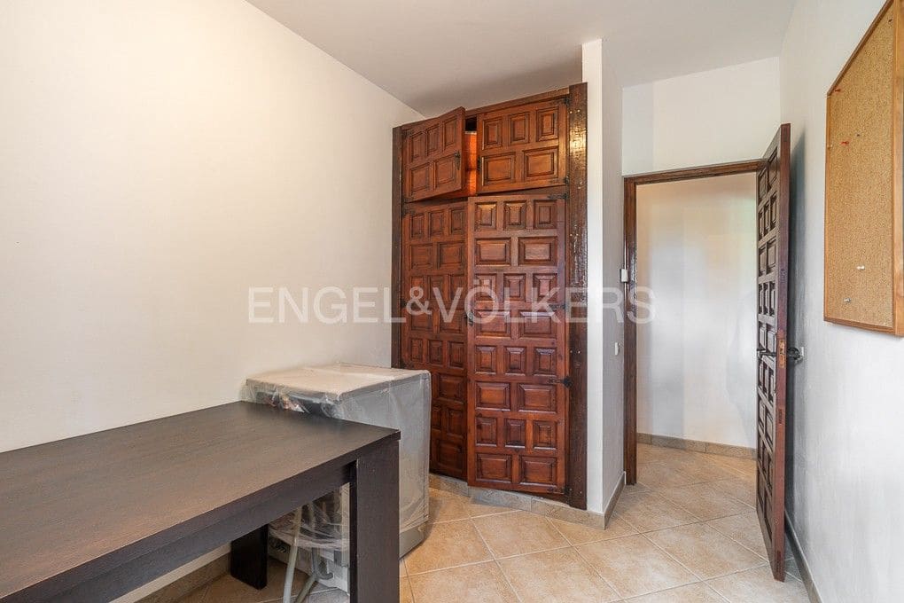 3 soverom Finca/Herregård til salgs i Pedreguer med garasje - € 600 000 (Ref: 9080466)