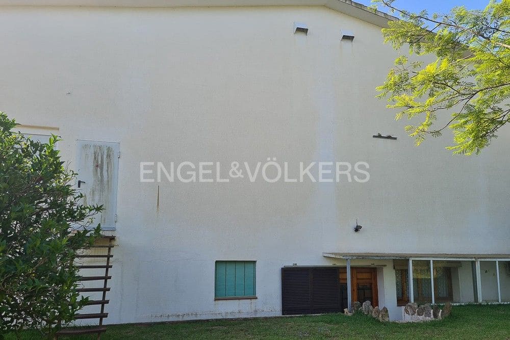 3 soverom Finca/Herregård til salgs i Pedreguer med garasje - € 600 000 (Ref: 9080466)