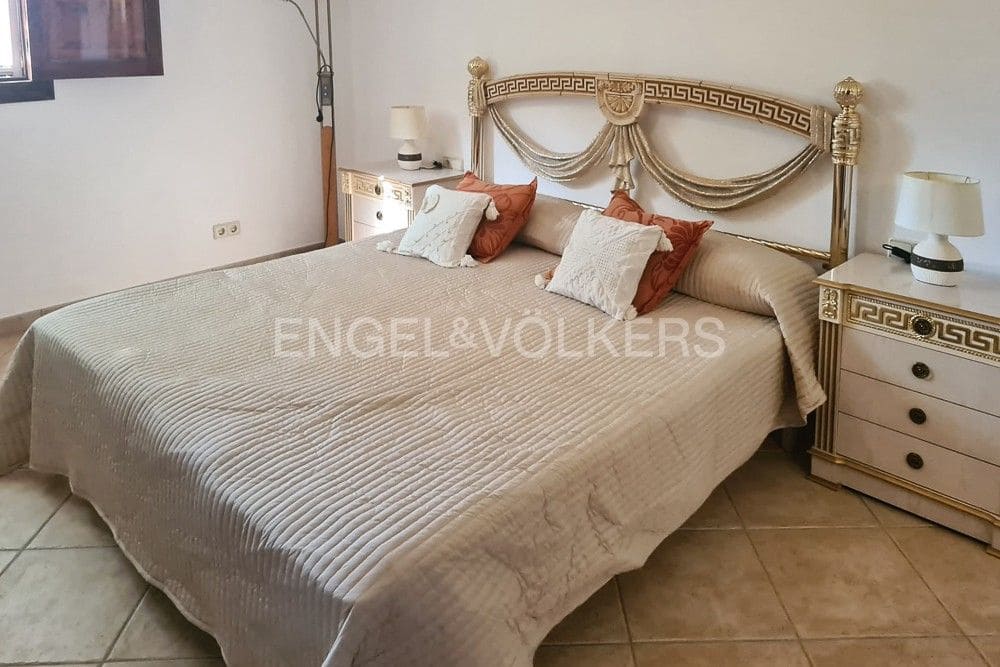 3 soverom Finca/Herregård til salgs i Pedreguer med garasje - € 600 000 (Ref: 9080466)