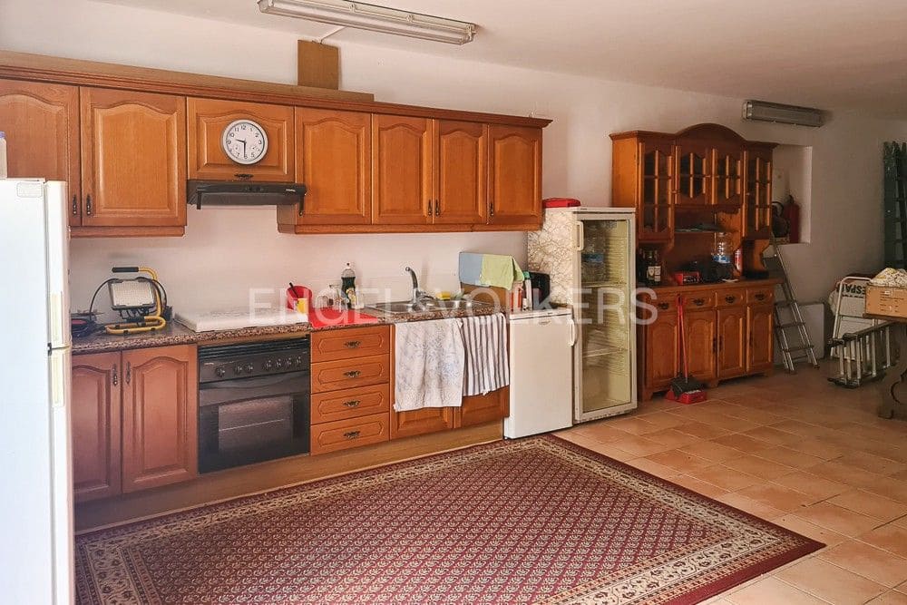 3 soverom Finca/Herregård til salgs i Pedreguer med garasje - € 600 000 (Ref: 9080466)