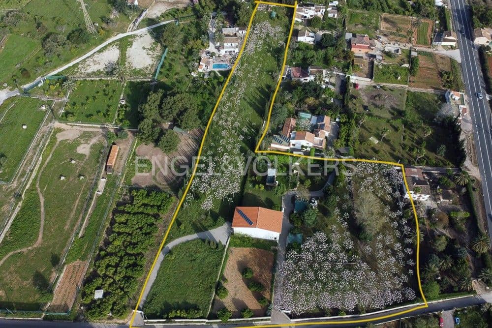 3 soverom Finca/Herregård til salgs i Pedreguer med garasje - € 600 000 (Ref: 9080466)