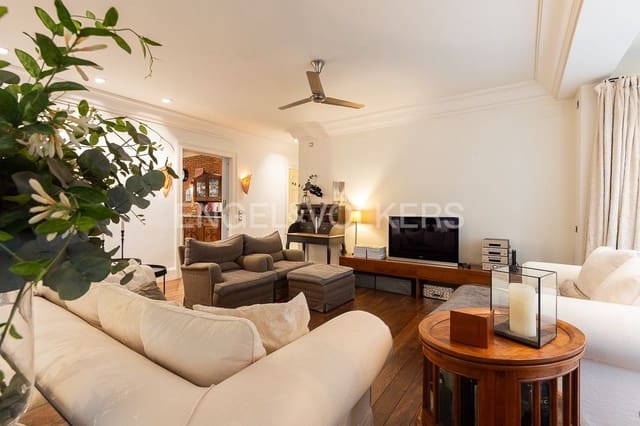 Apartamento de 3 habitaciones en Centro, Castelló de la Plana en venta - 350.000 € (Ref: 9080477)
