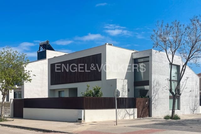5 soverom Villa til salgs i Puig med svømmebasseng garasje - € 895 000 (Ref: 9080483)