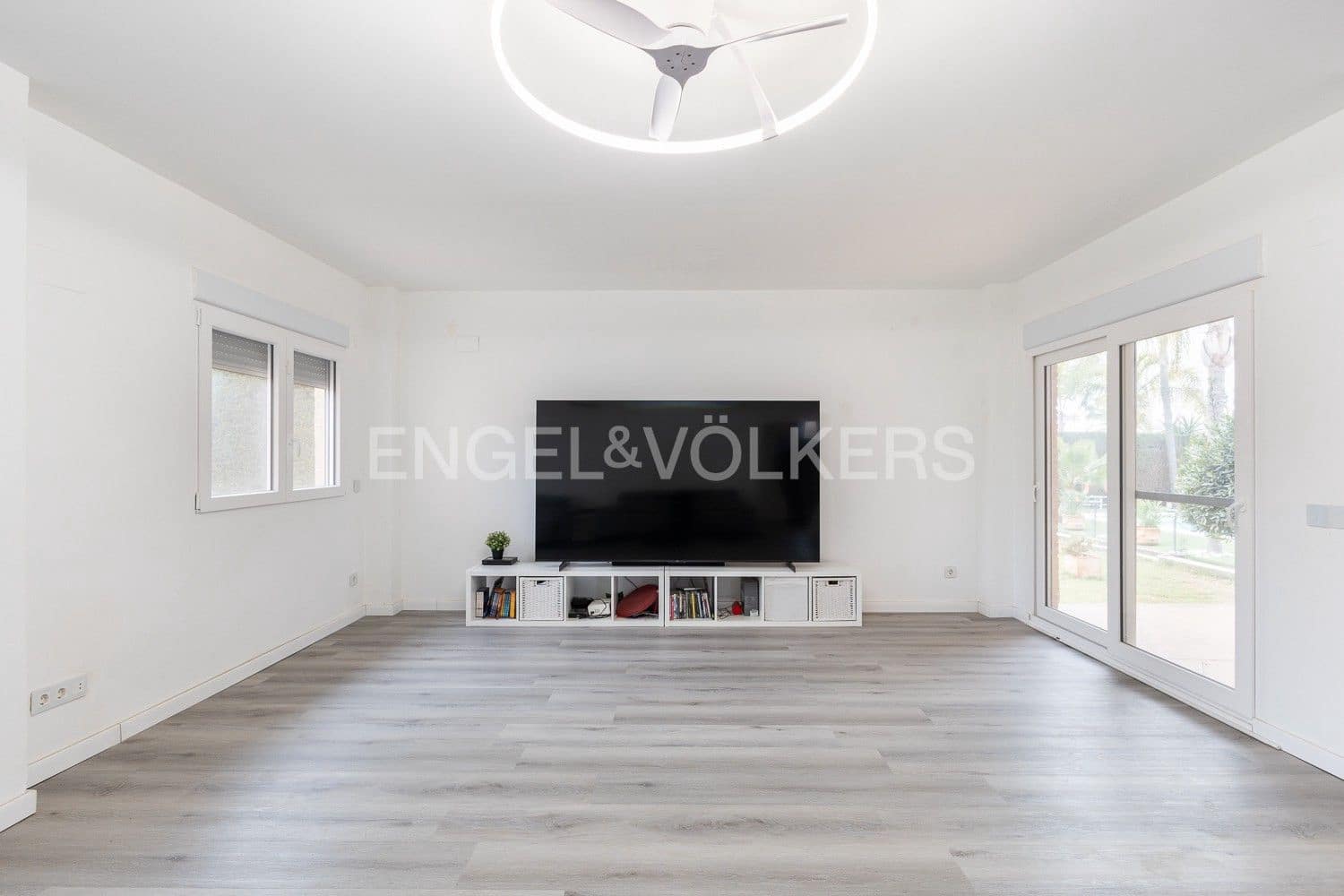 8 slaapkamer Villa te koop in L'Eliana met zwembad garage - € 1.590.000 (Ref: 9080485)