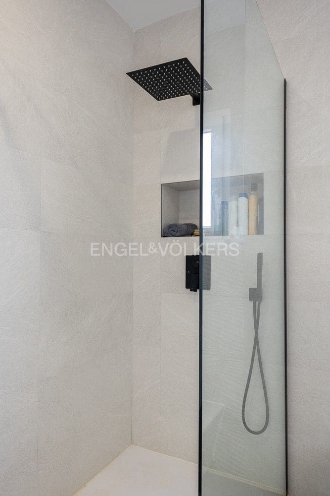 8 slaapkamer Villa te koop in L'Eliana met zwembad garage - € 1.590.000 (Ref: 9080485)