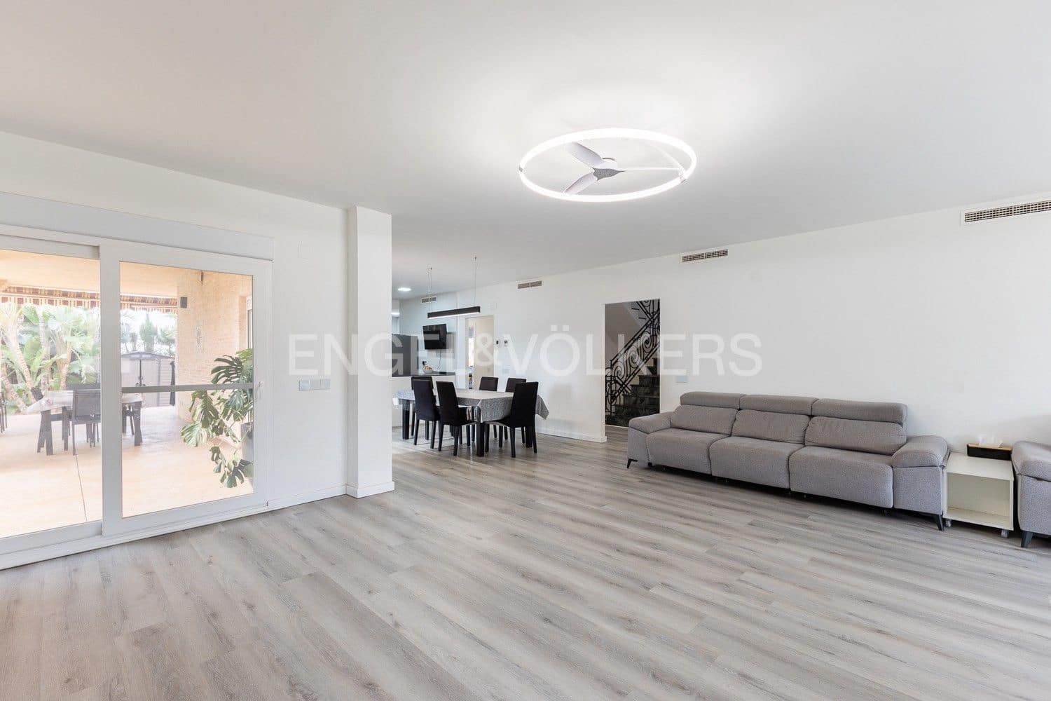 8 slaapkamer Villa te koop in L'Eliana met zwembad garage - € 1.590.000 (Ref: 9080485)