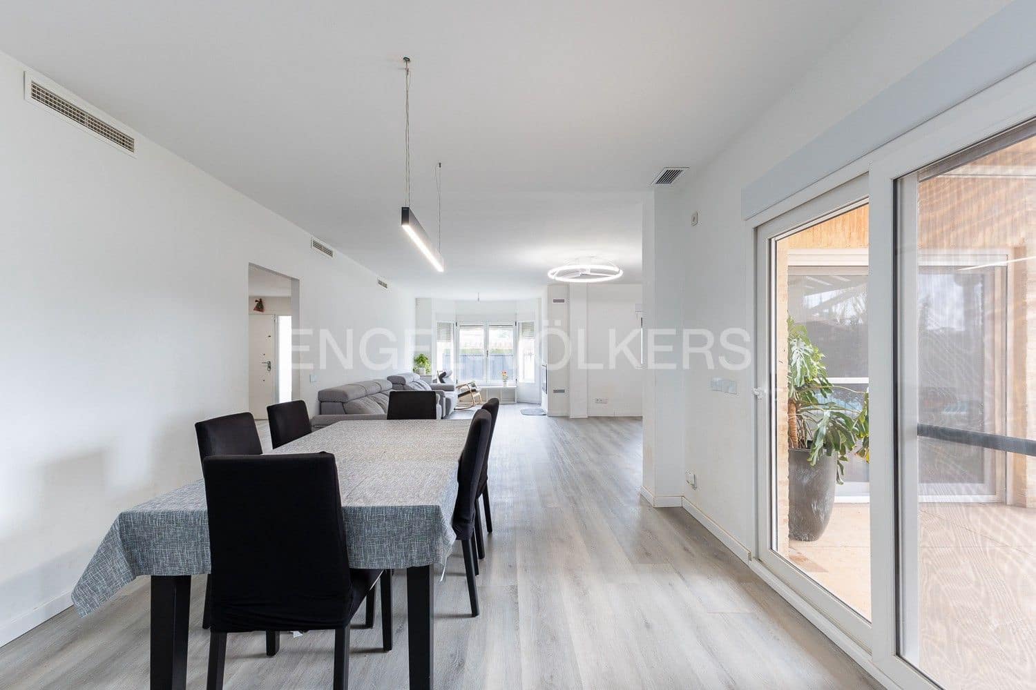 8 slaapkamer Villa te koop in L'Eliana met zwembad garage - € 1.590.000 (Ref: 9080485)