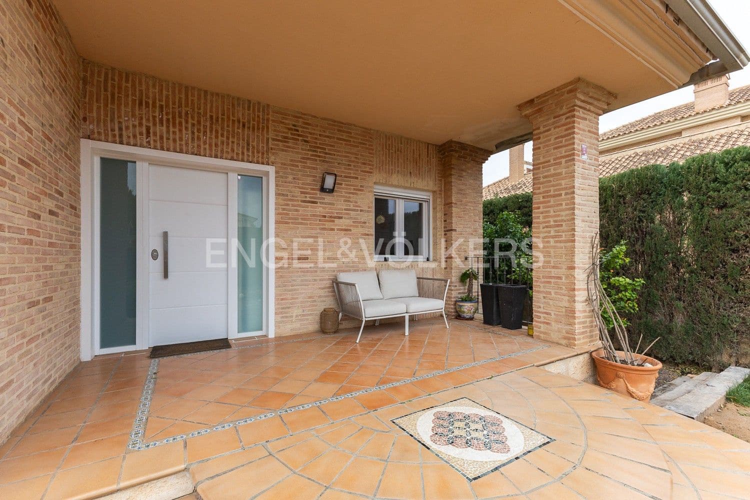 8 slaapkamer Villa te koop in L'Eliana met zwembad garage - € 1.590.000 (Ref: 9080485)