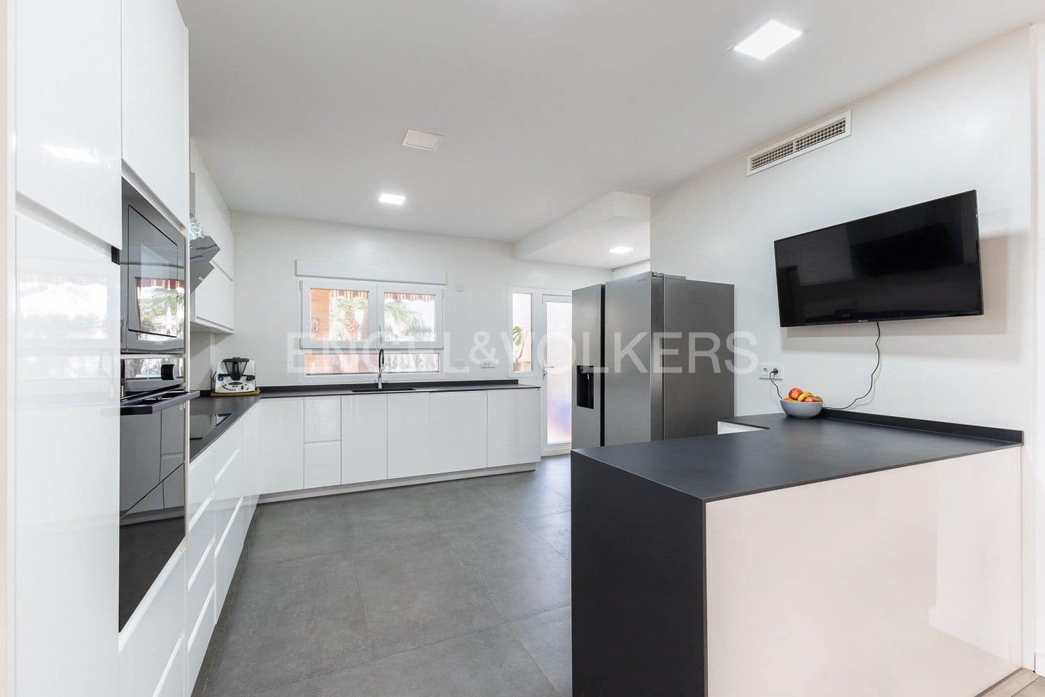 8 slaapkamer Villa te koop in L'Eliana met zwembad garage - € 1.590.000 (Ref: 9080485)