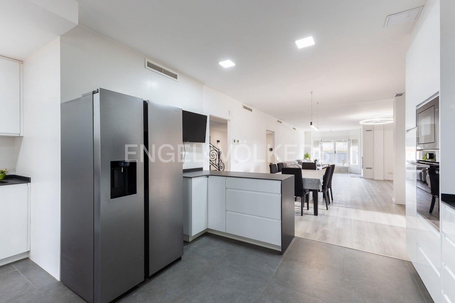 8 slaapkamer Villa te koop in L'Eliana met zwembad garage - € 1.590.000 (Ref: 9080485)