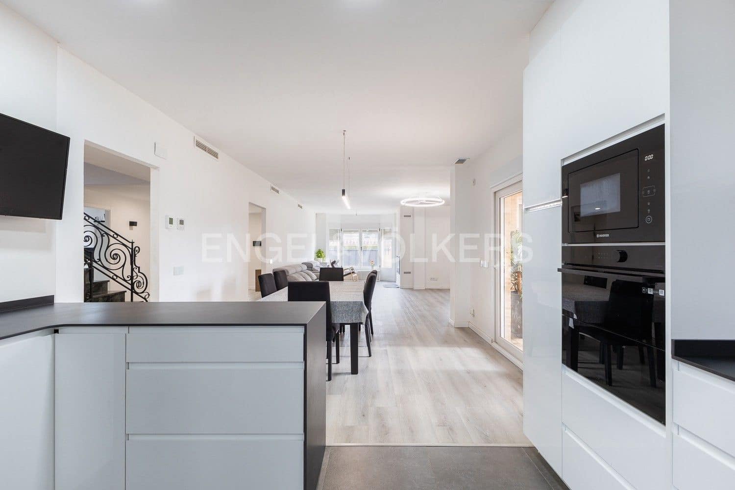 8 slaapkamer Villa te koop in L'Eliana met zwembad garage - € 1.590.000 (Ref: 9080485)
