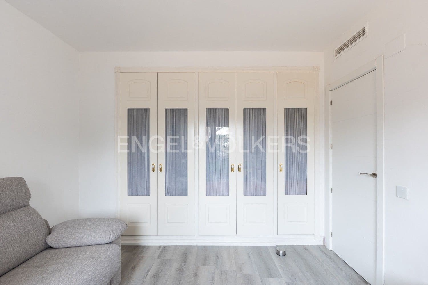 8 slaapkamer Villa te koop in L'Eliana met zwembad garage - € 1.590.000 (Ref: 9080485)