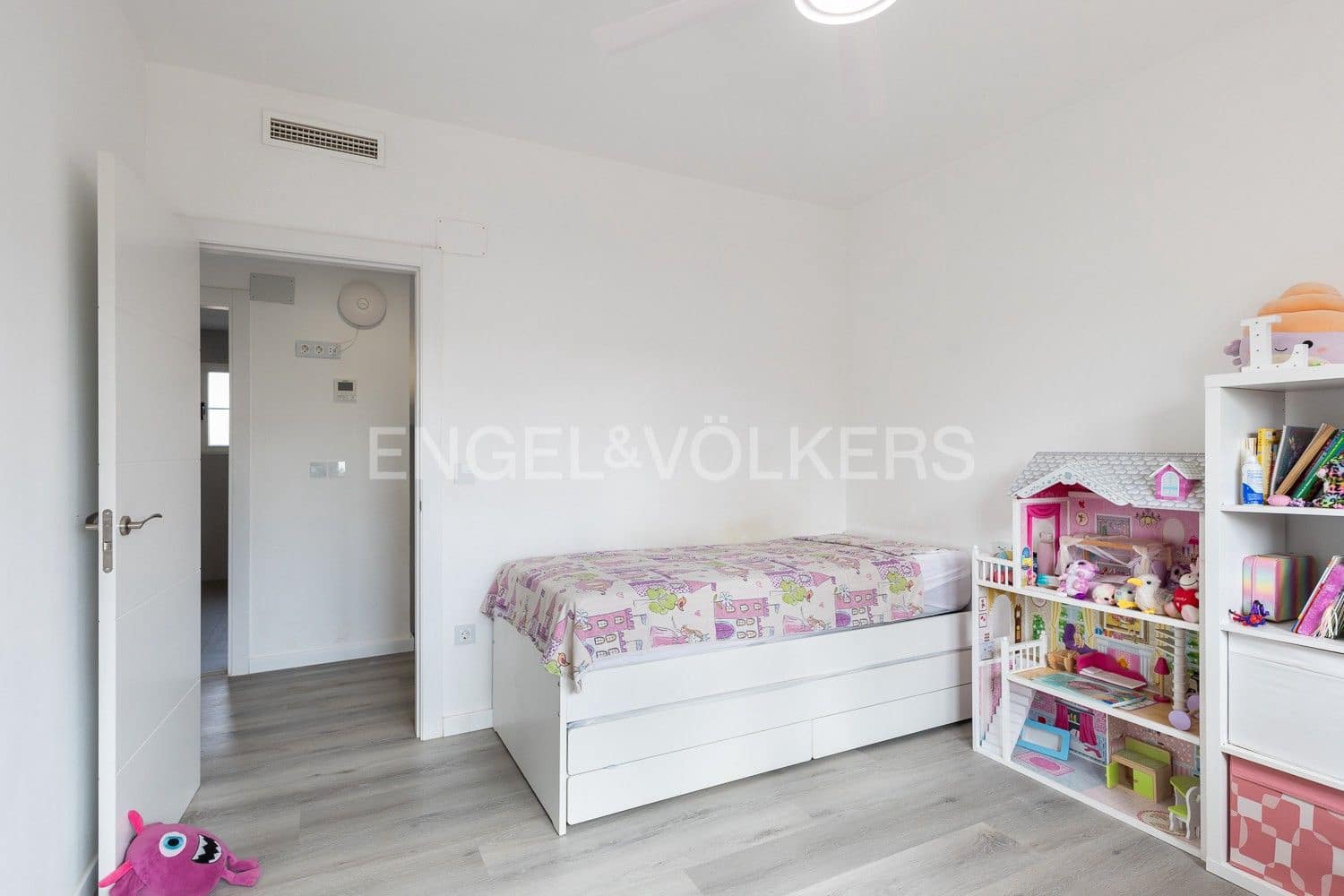 8 slaapkamer Villa te koop in L'Eliana met zwembad garage - € 1.590.000 (Ref: 9080485)