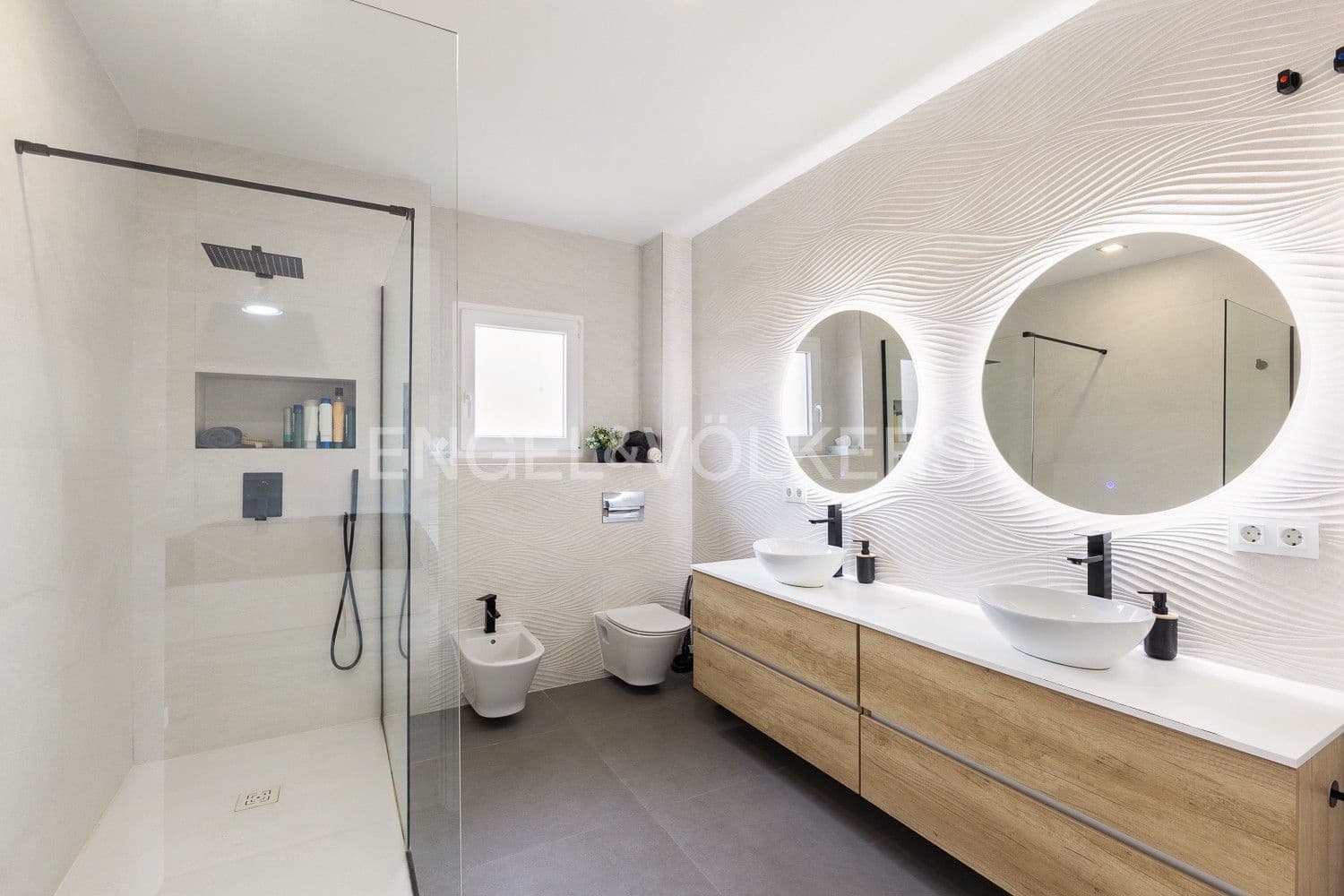 8 slaapkamer Villa te koop in L'Eliana met zwembad garage - € 1.590.000 (Ref: 9080485)