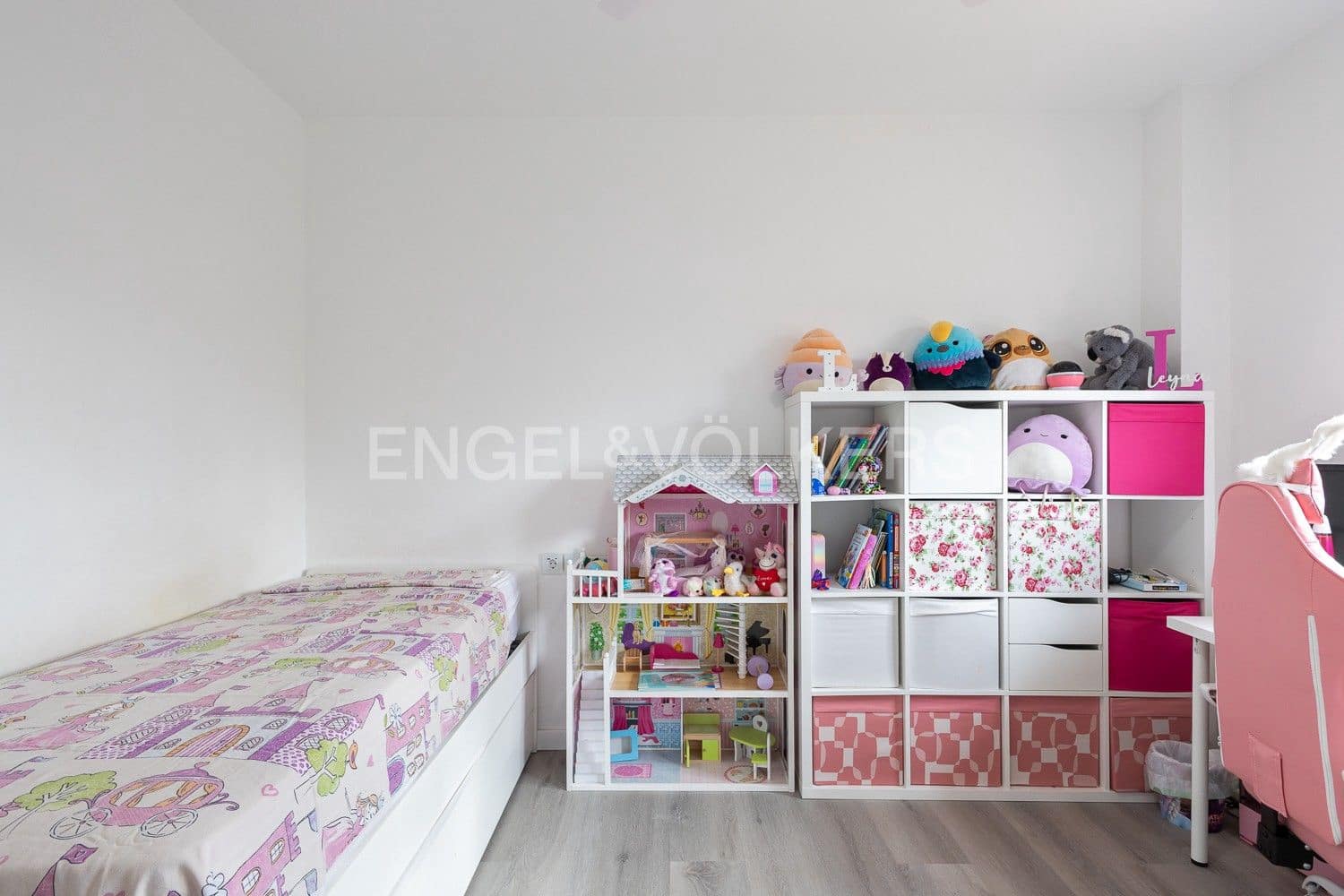 8 slaapkamer Villa te koop in L'Eliana met zwembad garage - € 1.590.000 (Ref: 9080485)