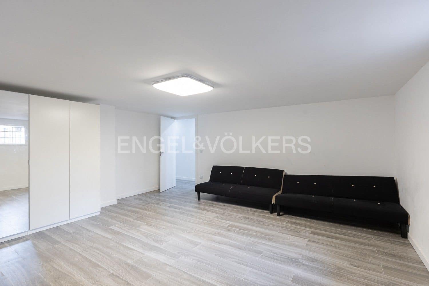 8 slaapkamer Villa te koop in L'Eliana met zwembad garage - € 1.590.000 (Ref: 9080485)