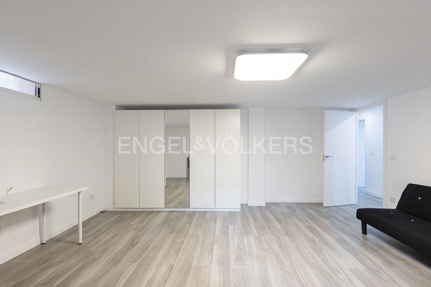 8 slaapkamer Villa te koop in L'Eliana met zwembad garage - € 1.590.000 (Ref: 9080485)