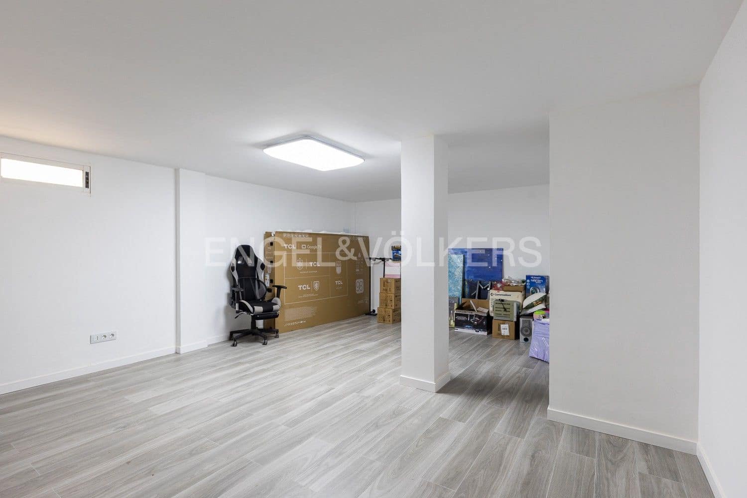 8 slaapkamer Villa te koop in L'Eliana met zwembad garage - € 1.590.000 (Ref: 9080485)
