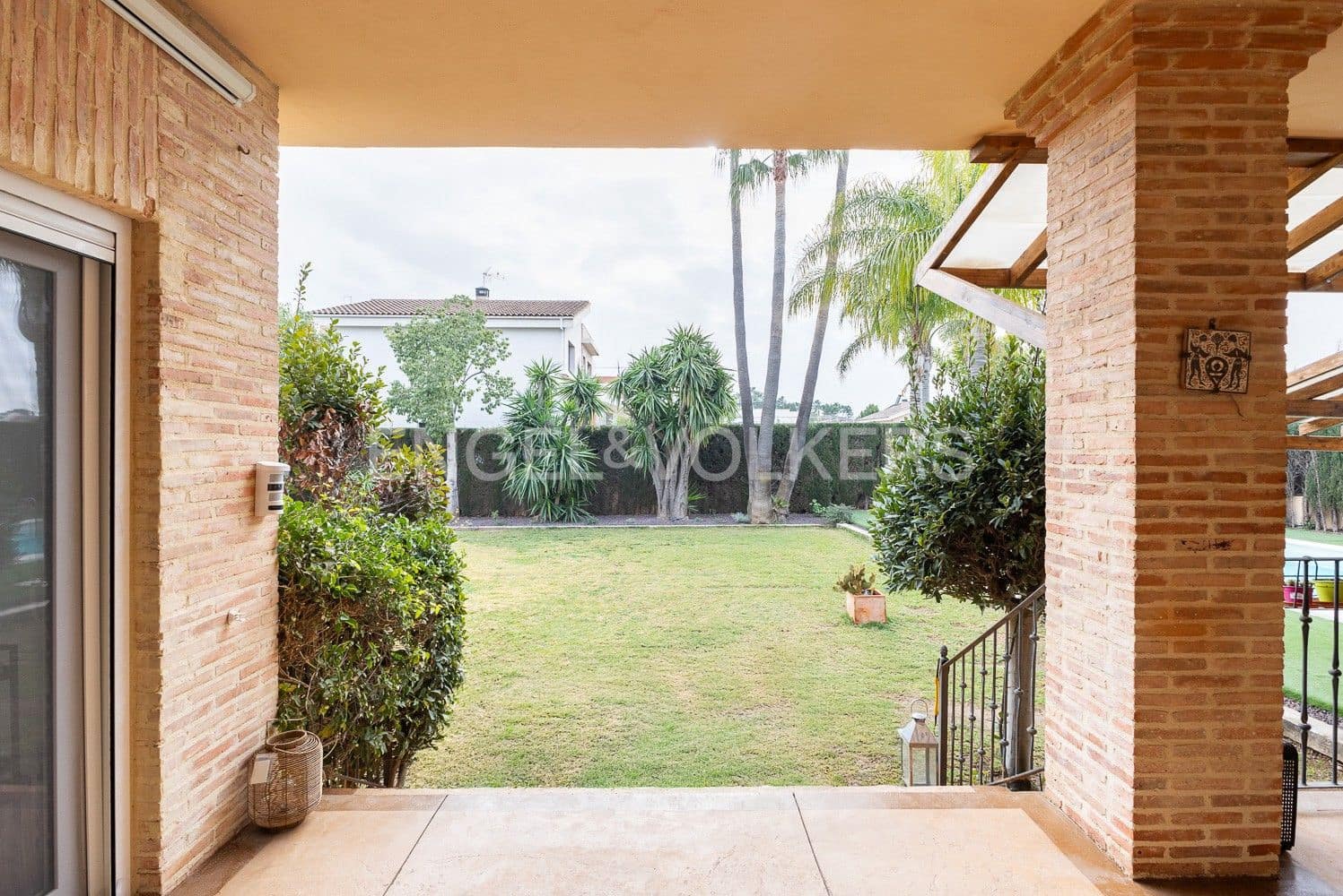 8 slaapkamer Villa te koop in L'Eliana met zwembad garage - € 1.590.000 (Ref: 9080485)