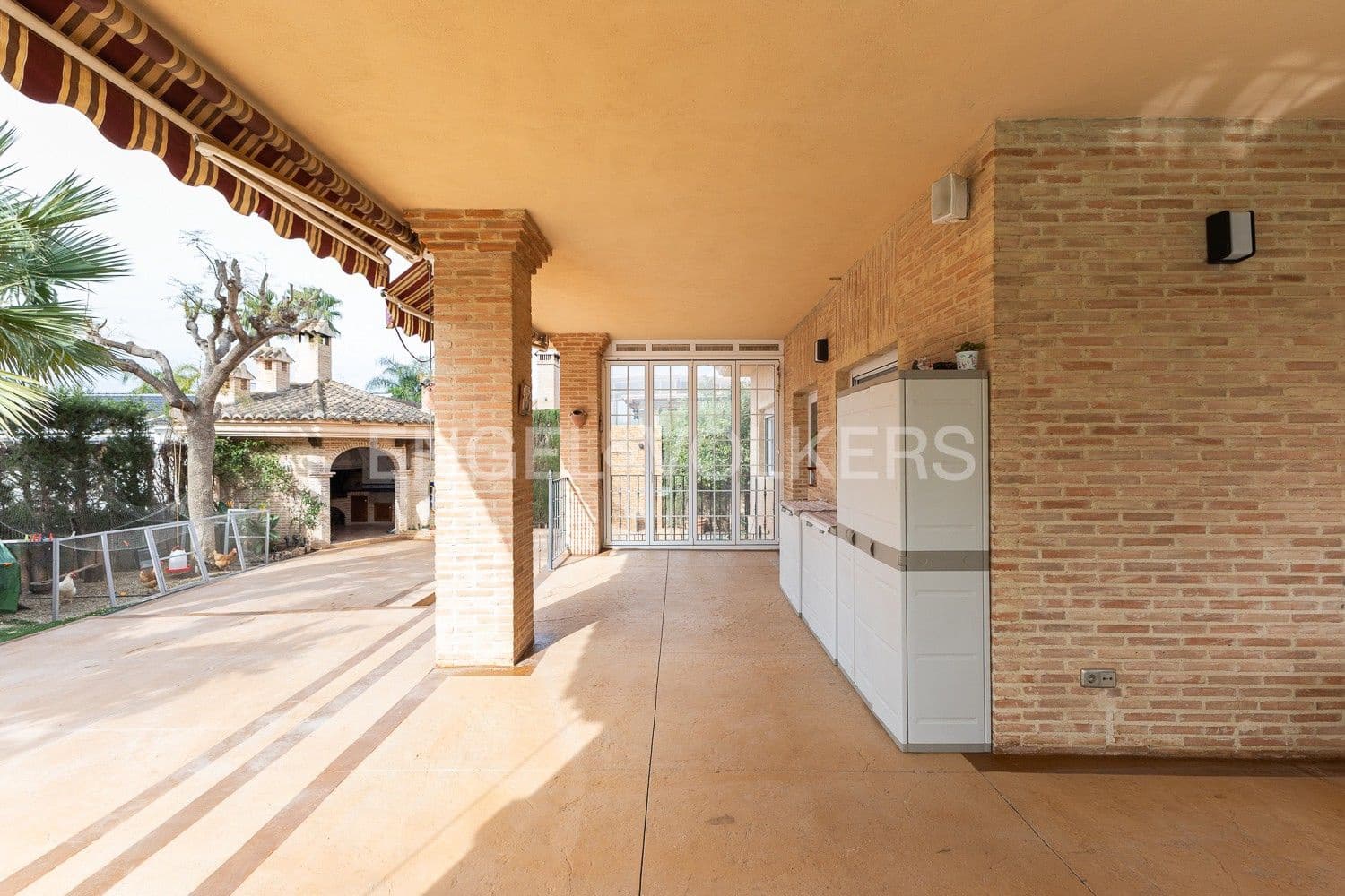 8 slaapkamer Villa te koop in L'Eliana met zwembad garage - € 1.590.000 (Ref: 9080485)