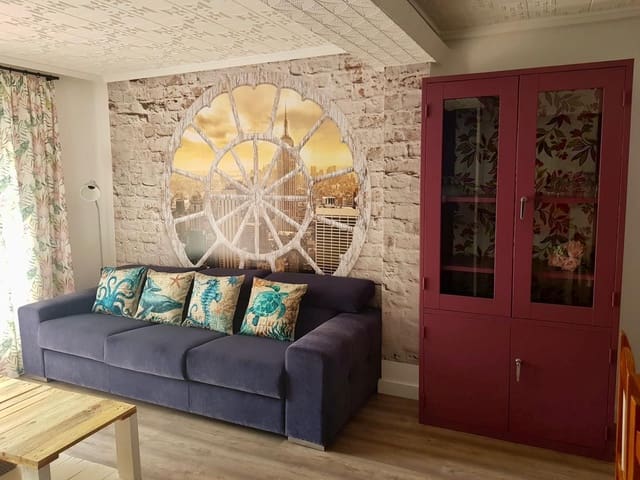 4 soveværelse Lejlighed til leje i La Malva-Rosa, Valencia by - € 2.800 (Ref: 9080486)