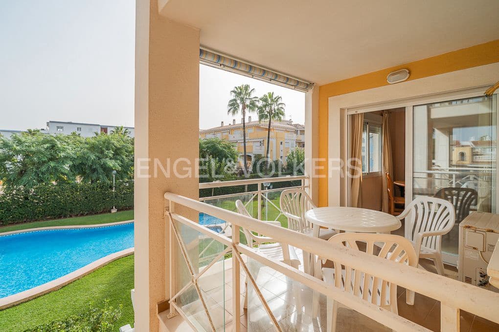 2 bedroom Apartment for rent in Denia with pool garage - € 2,000 (Ref: 9080488)