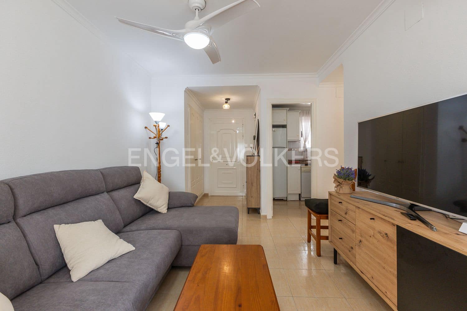 2 bedroom Apartment for rent in Denia with pool garage - € 2,000 (Ref: 9080488)