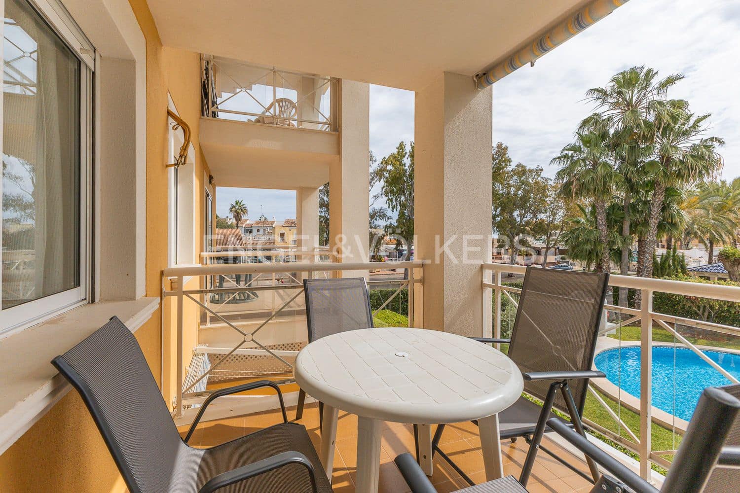 2 bedroom Apartment for rent in Denia with pool garage - € 2,000 (Ref: 9080488)