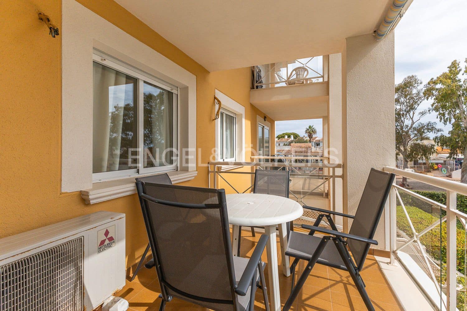 2 bedroom Apartment for rent in Denia with pool garage - € 2,000 (Ref: 9080488)