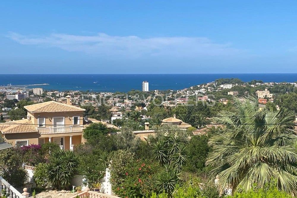 4 bedroom Villa for sale in Denia with pool garage - € 726,500 (Ref: 9080489)