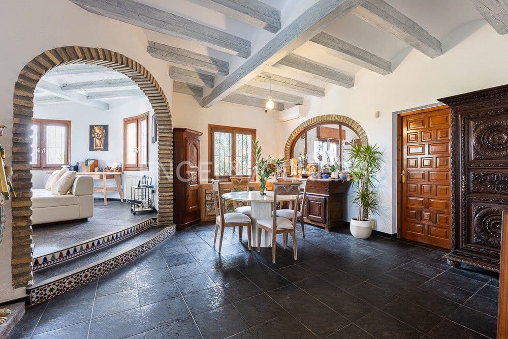4 bedroom Villa for sale in Denia with pool garage - € 726,500 (Ref: 9080489)