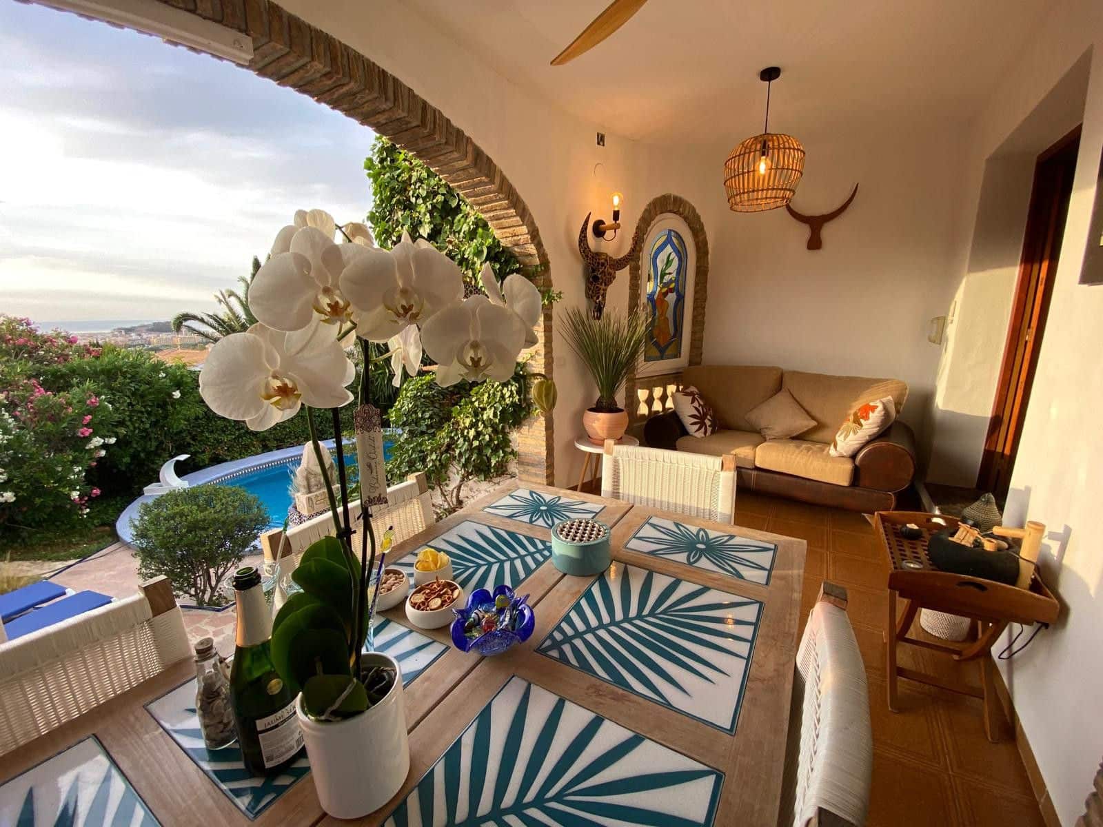 4 bedroom Villa for sale in Denia with pool garage - € 726,500 (Ref: 9080489)