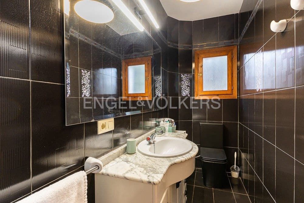 4 bedroom Villa for sale in Denia with pool garage - € 726,500 (Ref: 9080489)
