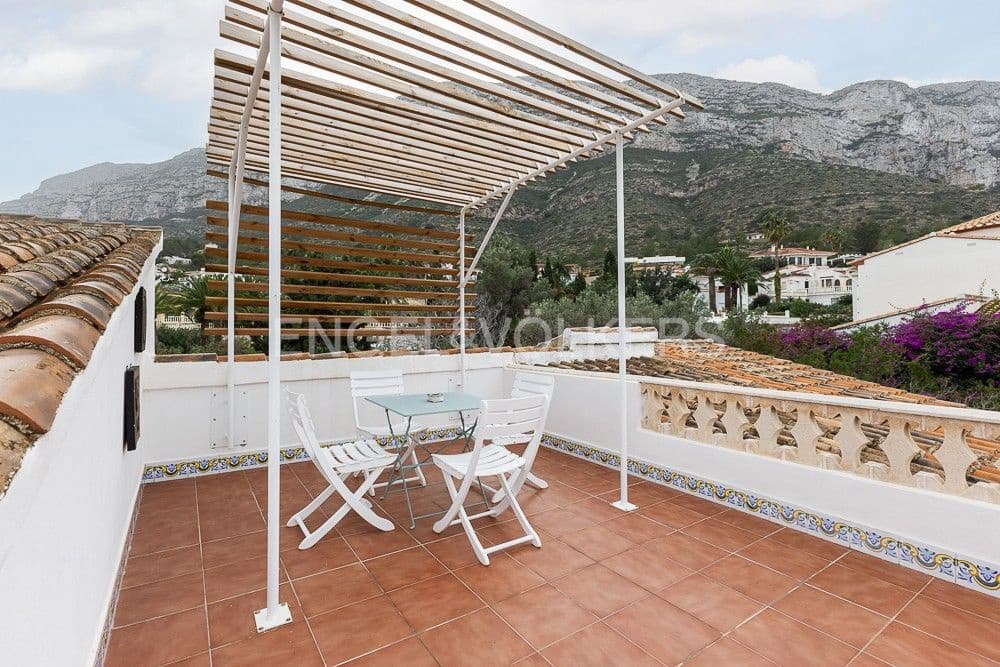 4 bedroom Villa for sale in Denia with pool garage - € 726,500 (Ref: 9080489)