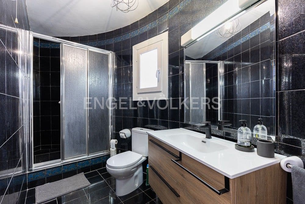 4 bedroom Villa for sale in Denia with pool garage - € 726,500 (Ref: 9080489)