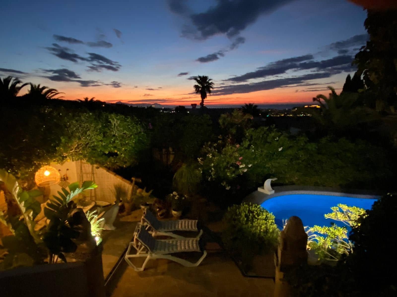 4 bedroom Villa for sale in Denia with pool garage - € 726,500 (Ref: 9080489)