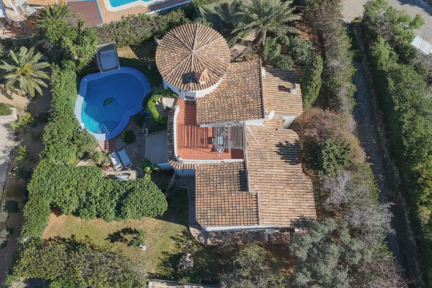 4 bedroom Villa for sale in Denia with pool garage - € 726,500 (Ref: 9080489)
