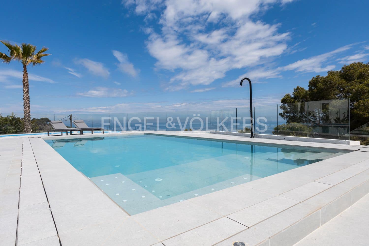 4 bedroom Villa for sale in Javea / Xabia with pool garage - € 4,125,000 (Ref: 9080501)