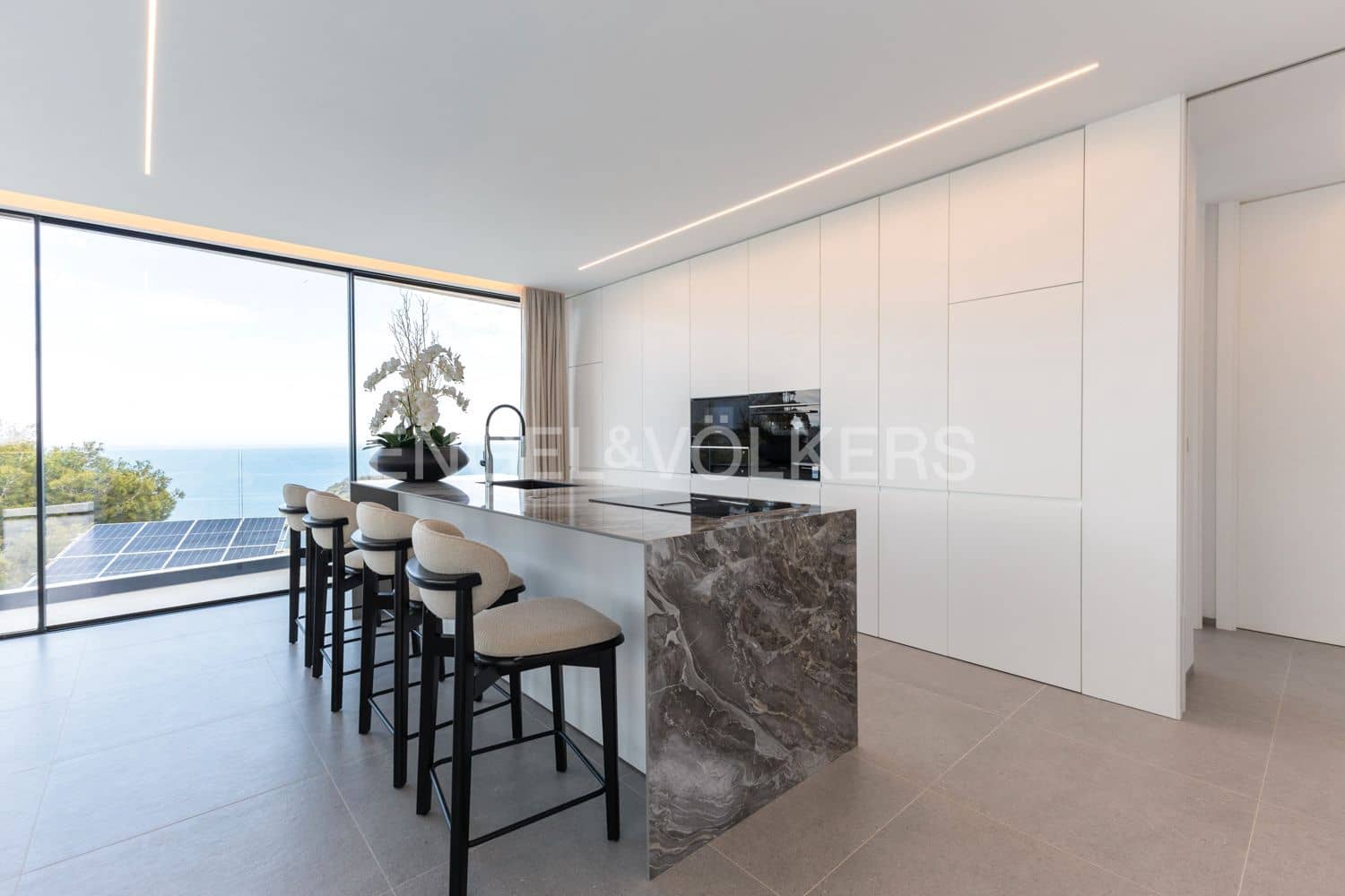 4 bedroom Villa for sale in Javea / Xabia with pool garage - € 4,125,000 (Ref: 9080501)