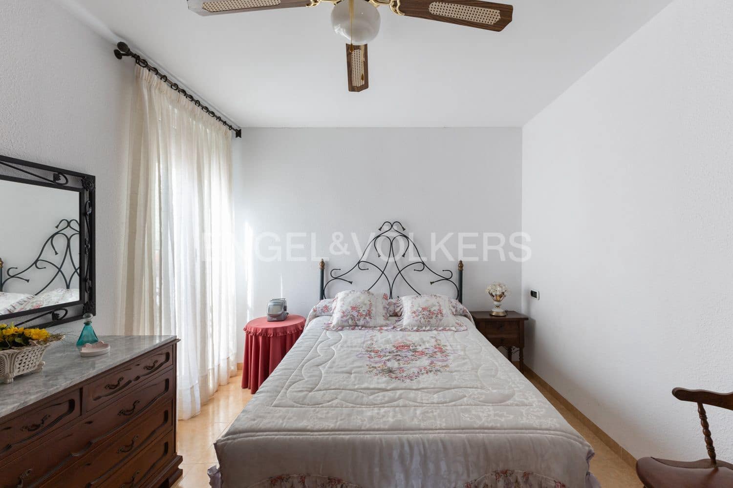 5 soverom Villa til salgs i Benicassim med svømmebasseng - € 550 000 (Ref: 9080503)