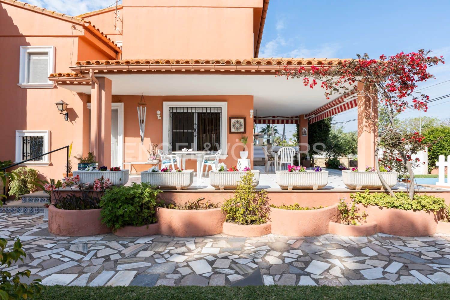 5 soverom Villa til salgs i Benicassim med svømmebasseng - € 550 000 (Ref: 9080503)