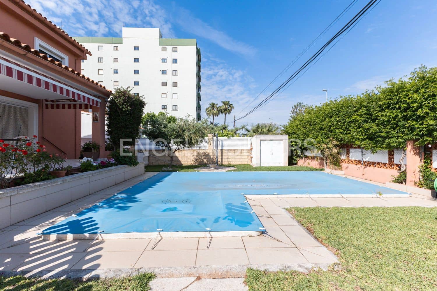 5 soverom Villa til salgs i Benicassim med svømmebasseng - € 550 000 (Ref: 9080503)