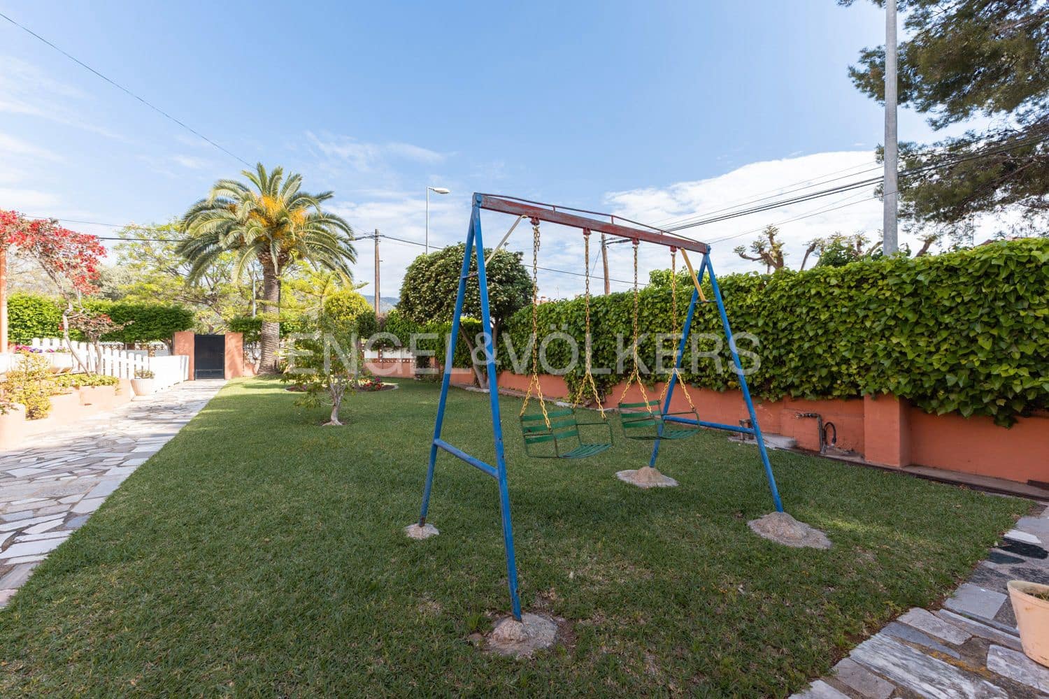 5 soverom Villa til salgs i Benicassim med svømmebasseng - € 550 000 (Ref: 9080503)